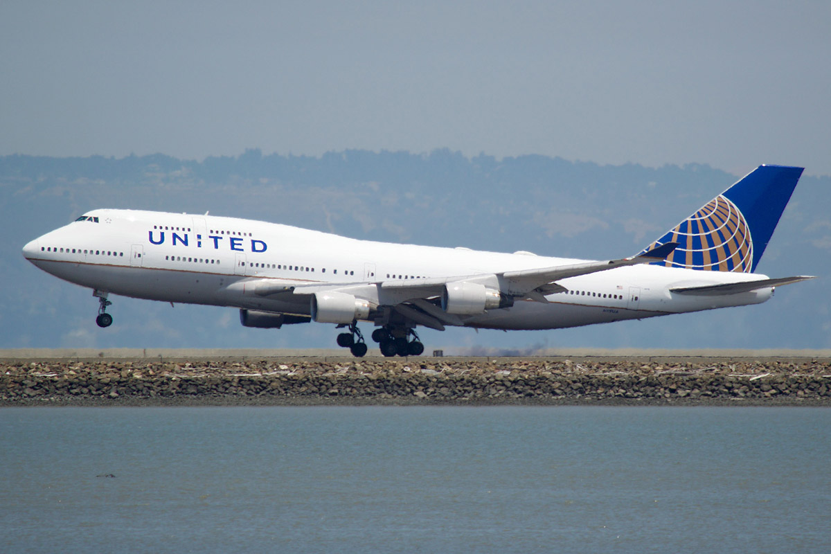 Watch United Bid A Fond Farewell To The Boeing 747