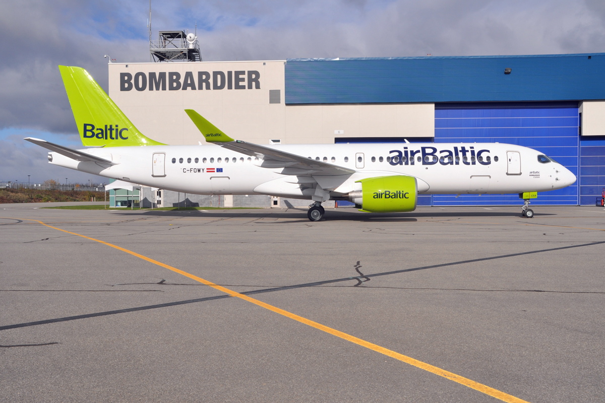                      Watch Over An Hour Inside A Bombardier CS300 During A Commercial Flight                             
                     