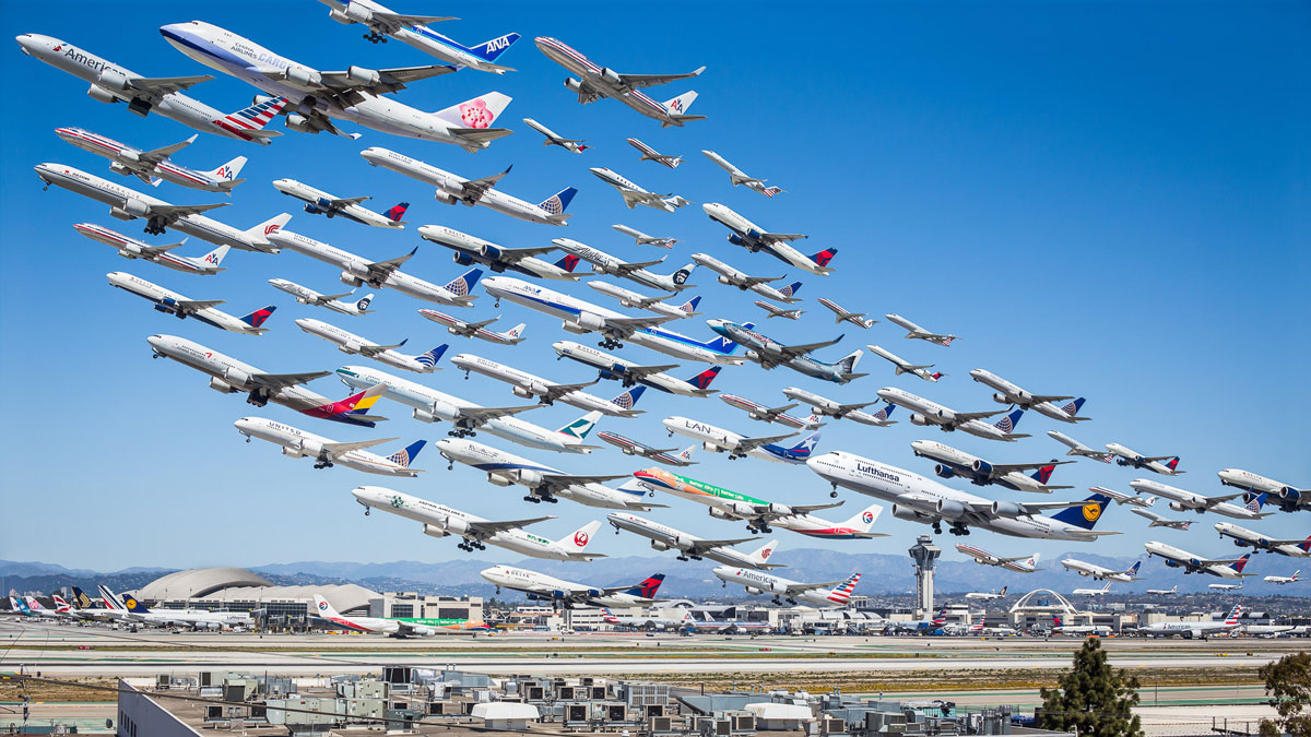                      What Is The Largest Airline By Number Of Passengers In Each State?                             
                     