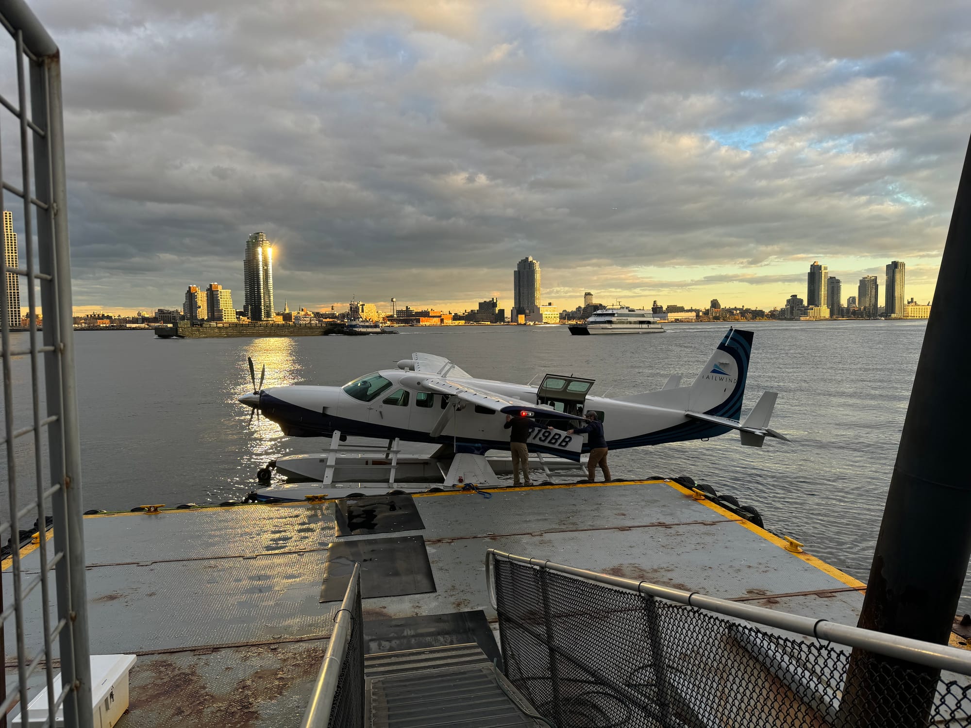                      Flight Review: Tailwind Air Seaplane From New York to Boston(ish)                             
                     