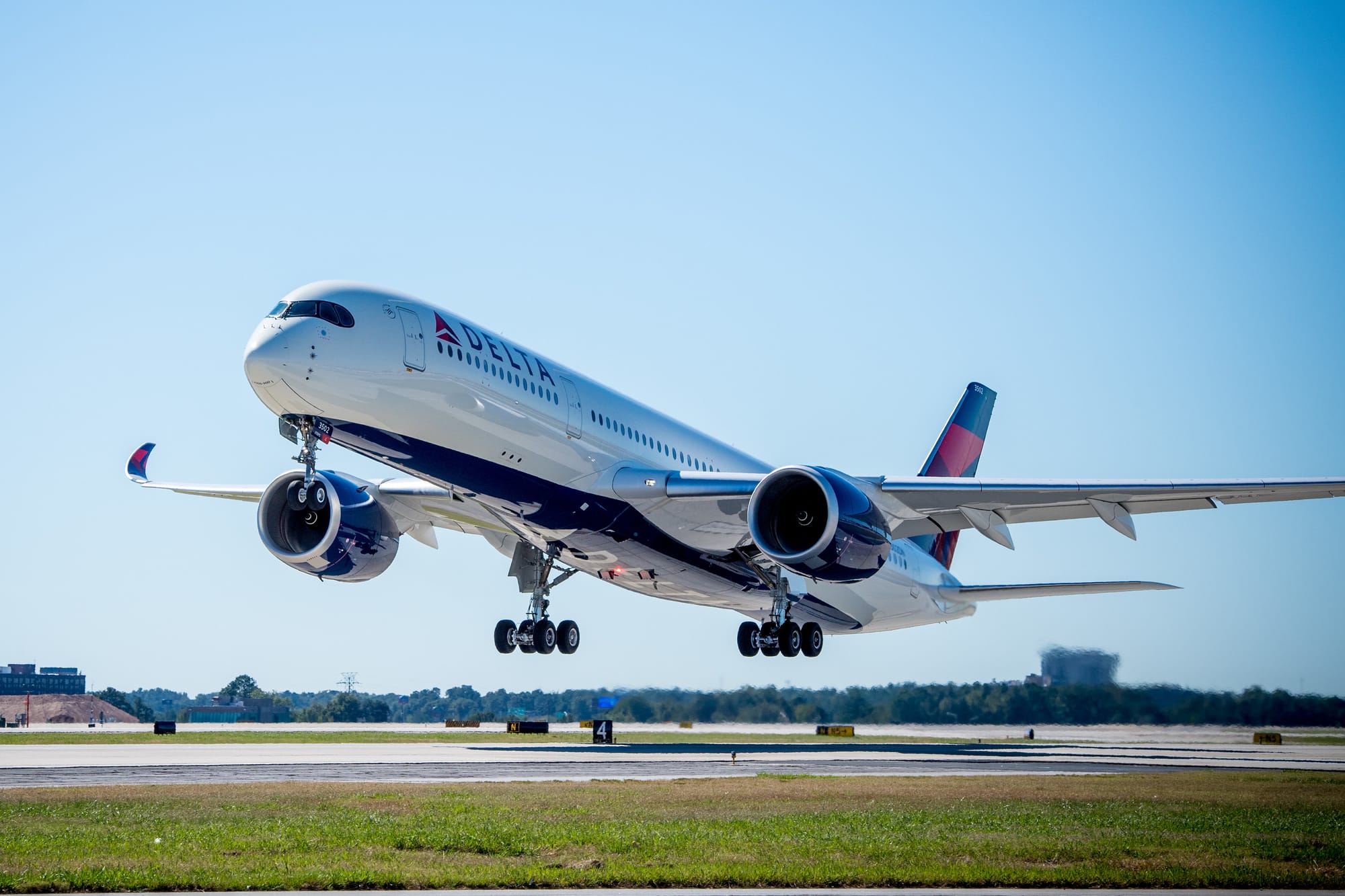                      Delta’s Next A350 Delivery Will Be a Team USA Livery                             
                     